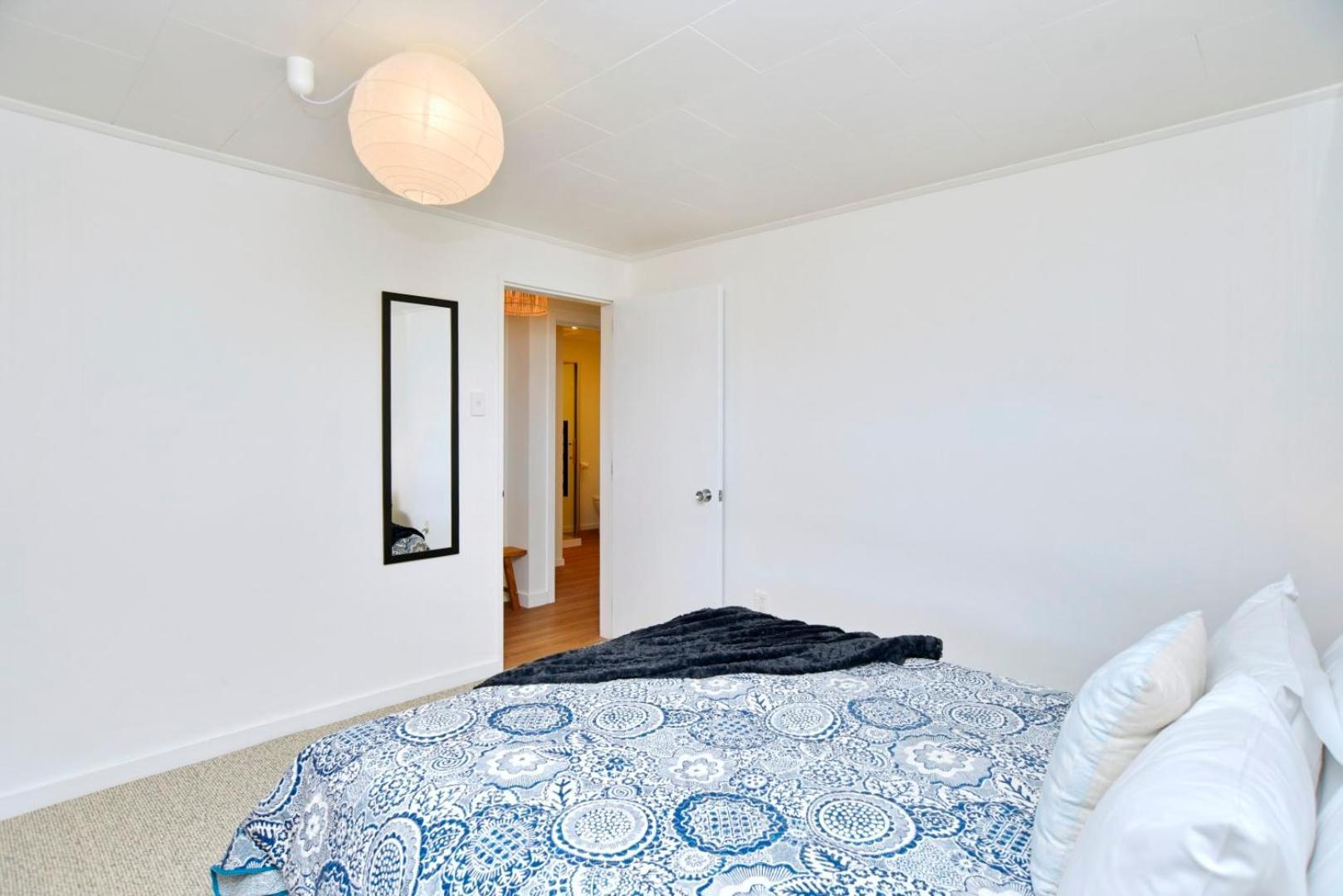 Akaroa Harbour View - Christchurch Holiday Homes Dış mekan fotoğraf