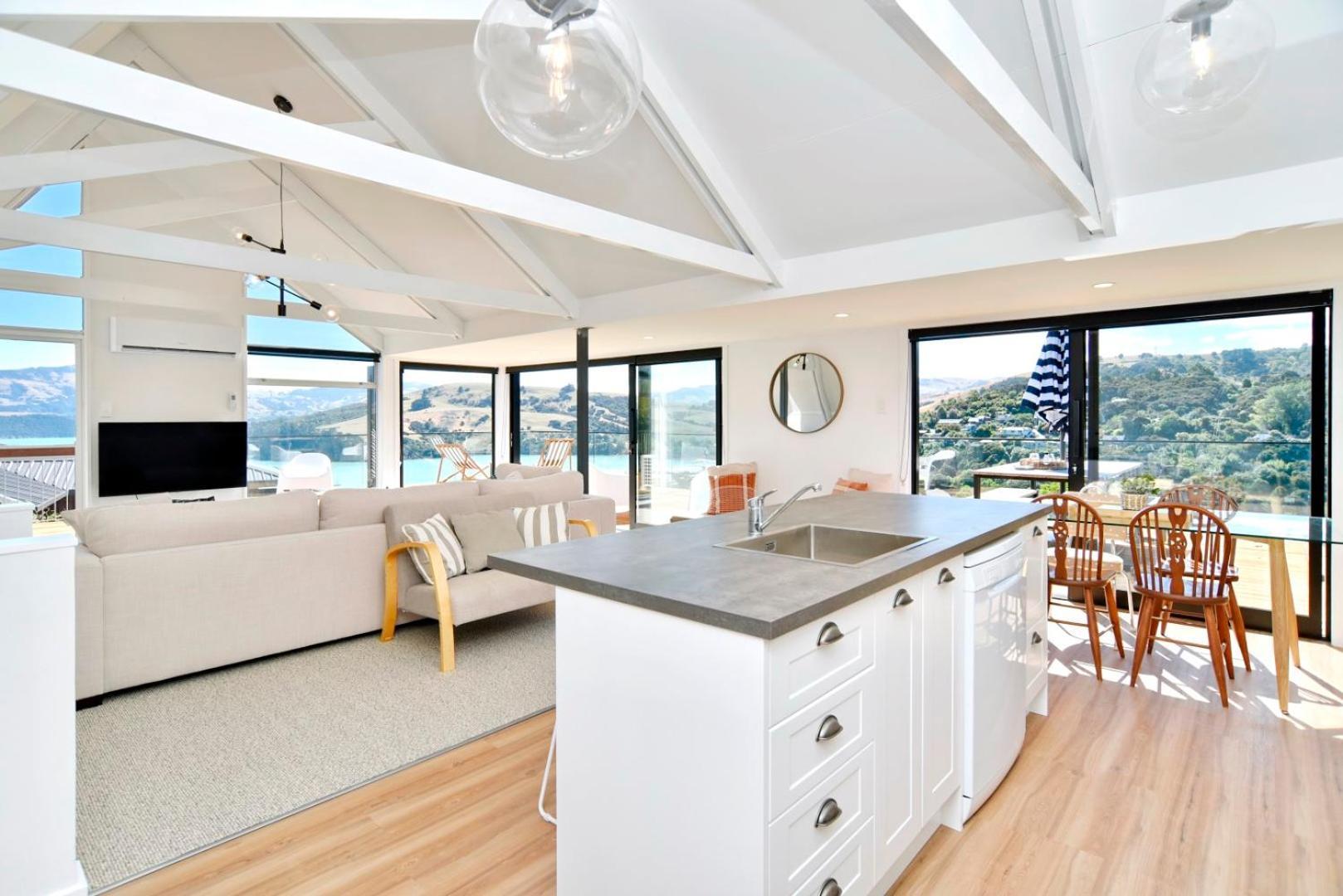 Akaroa Harbour View - Christchurch Holiday Homes Dış mekan fotoğraf